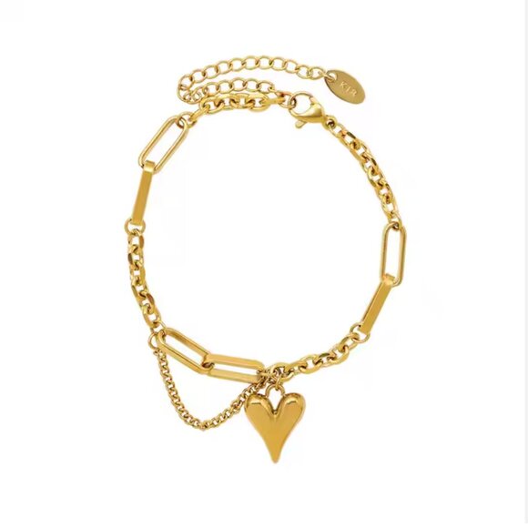 Elegant Gold Bracelet with Heart Charm - Picture 2 of 3